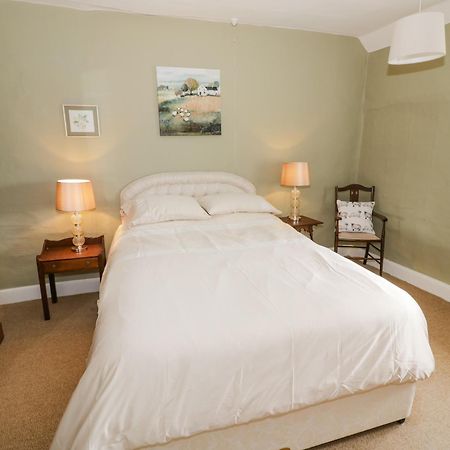Glapthorn Manor Villa ปีเตอร์โบโรห์ ภายนอก รูปภาพ