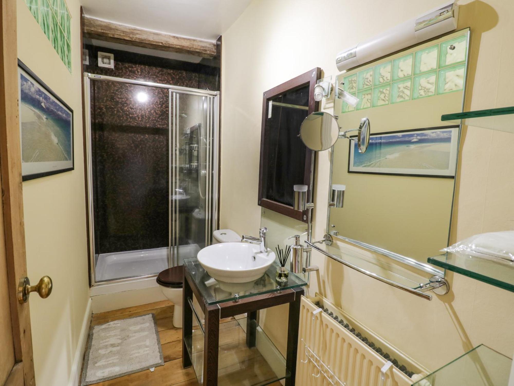 Glapthorn Manor Villa ปีเตอร์โบโรห์ ภายนอก รูปภาพ