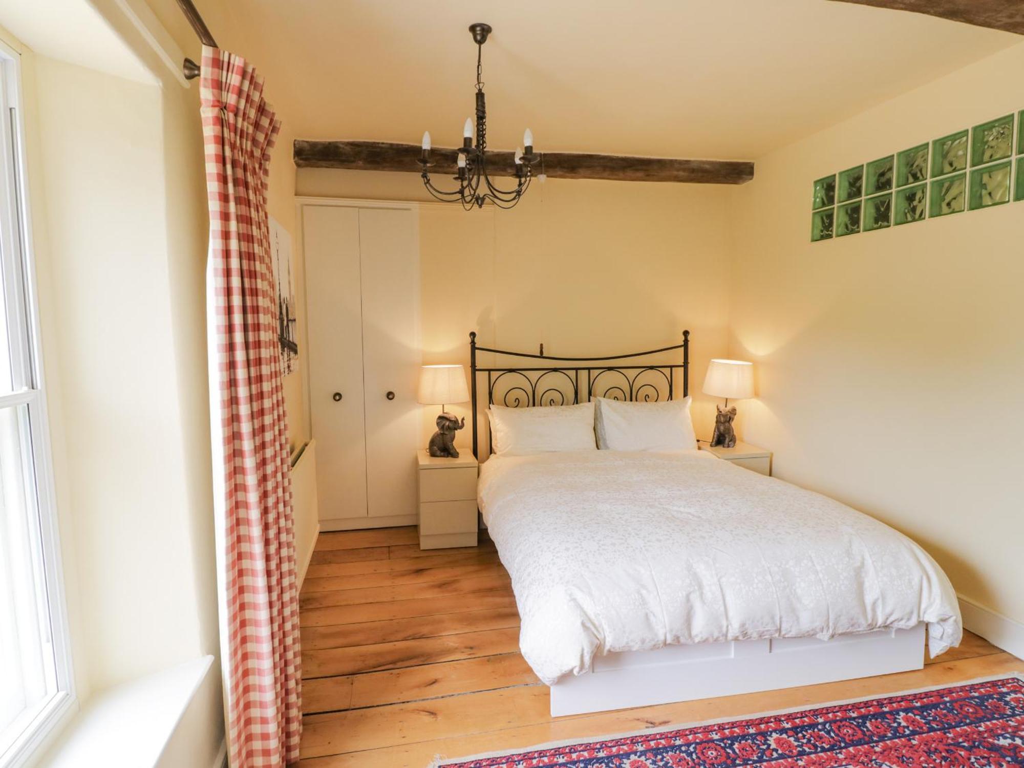 Glapthorn Manor Villa ปีเตอร์โบโรห์ ภายนอก รูปภาพ