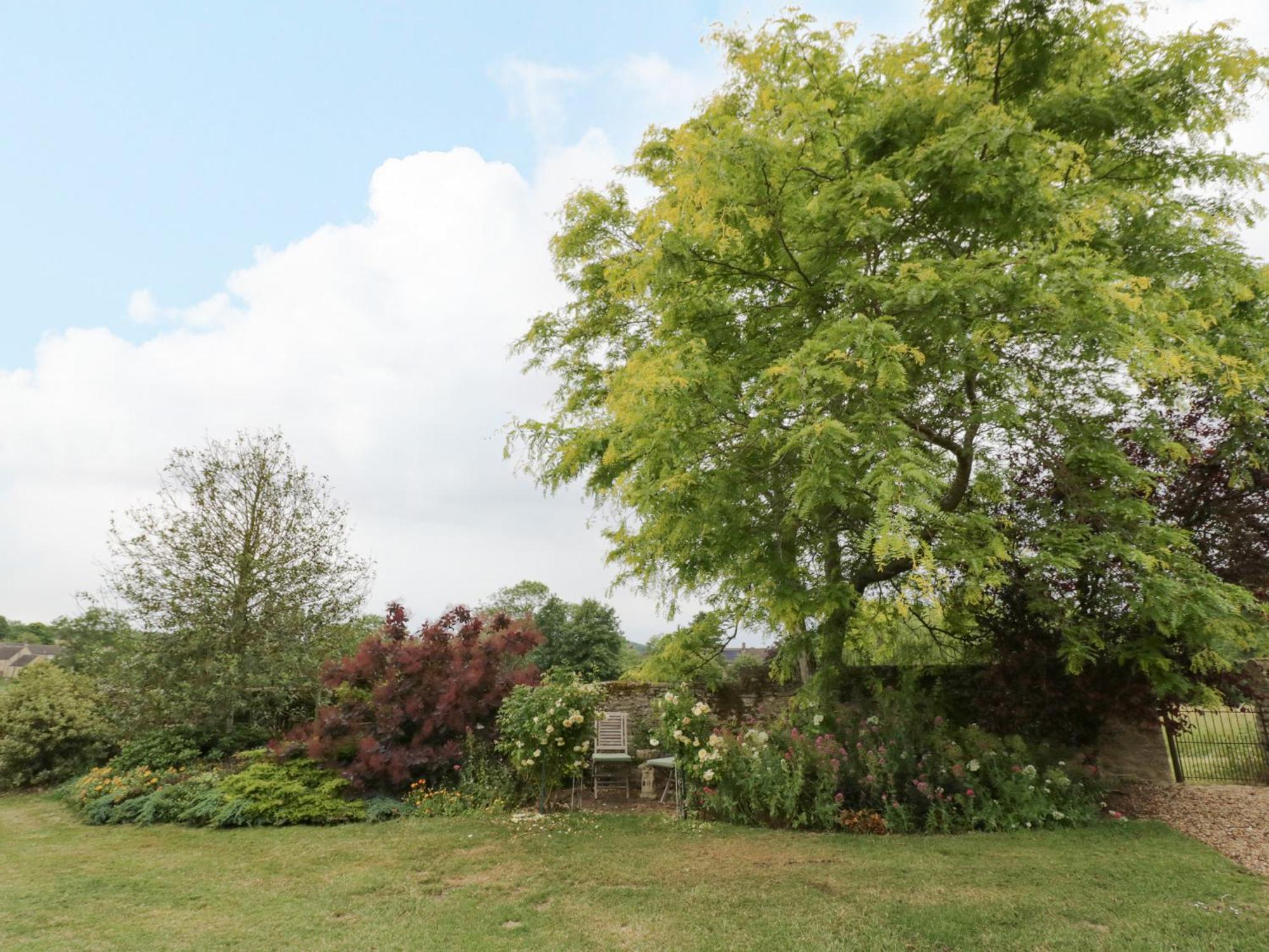 Glapthorn Manor Villa ปีเตอร์โบโรห์ ภายนอก รูปภาพ